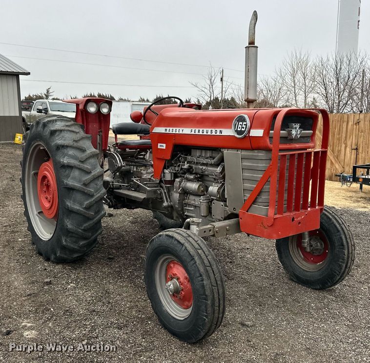 image for item ER8706 Massey Ferguson 165 tractor