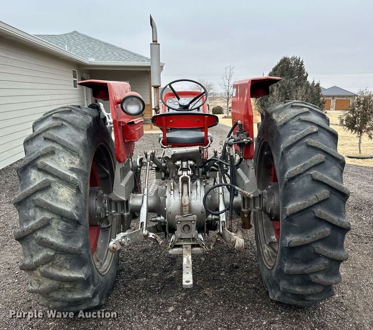 image for item ER8706 Massey Ferguson 165 tractor