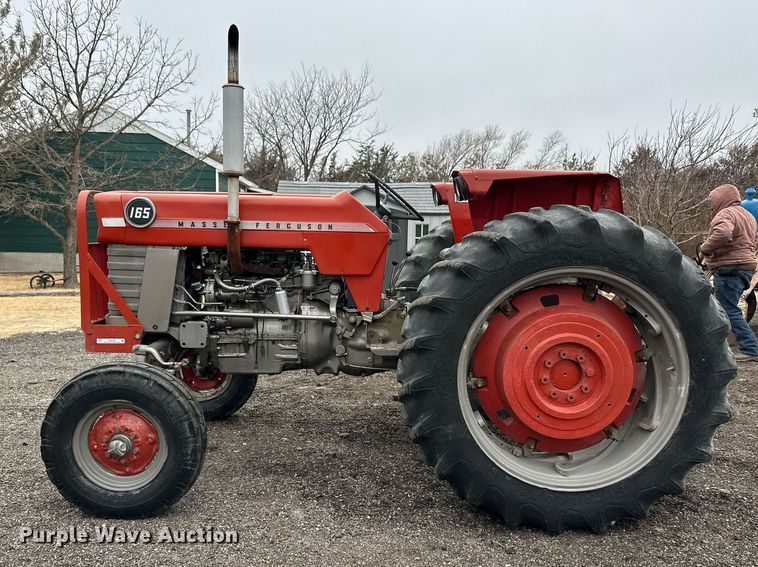 image for item ER8706 Massey Ferguson 165 tractor