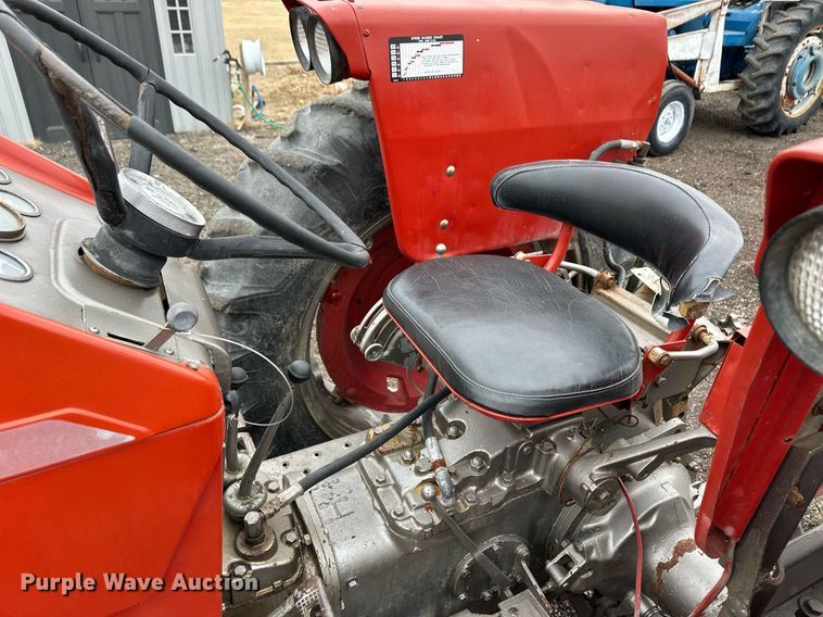 image for item ER8706 Massey Ferguson 165 tractor