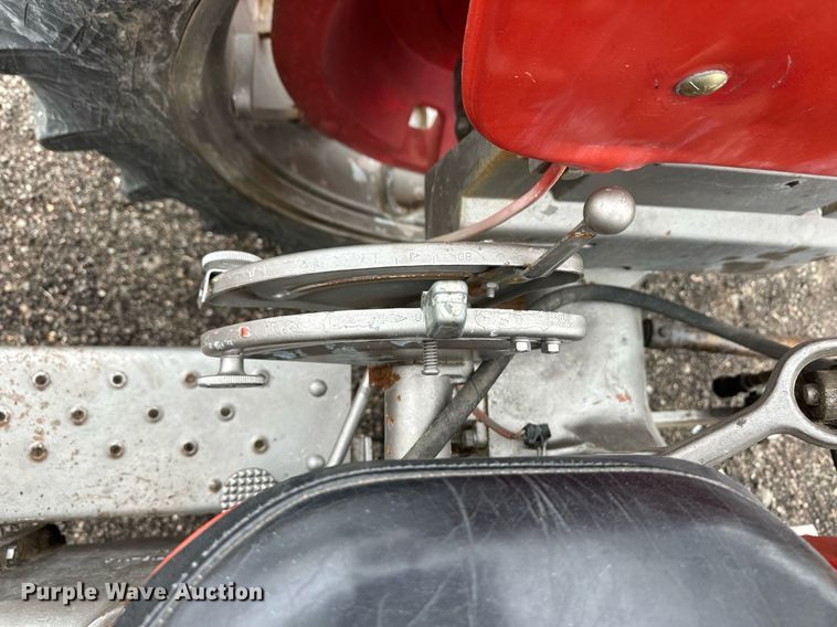 image for item ER8706 Massey Ferguson 165 tractor