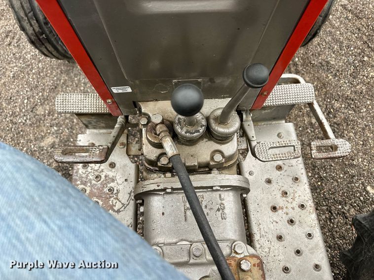 image for item ER8706 Massey Ferguson 165 tractor