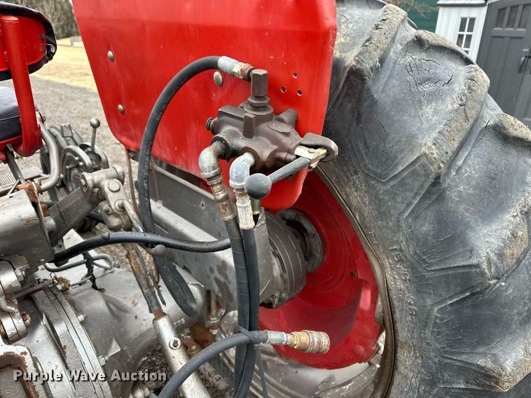 image for item ER8706 Massey Ferguson 165 tractor