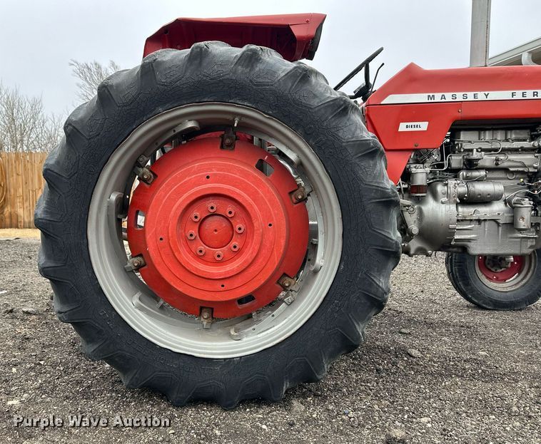 image for item ER8706 Massey Ferguson 165 tractor