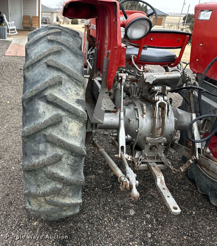 image for item ER8706 Massey Ferguson 165 tractor