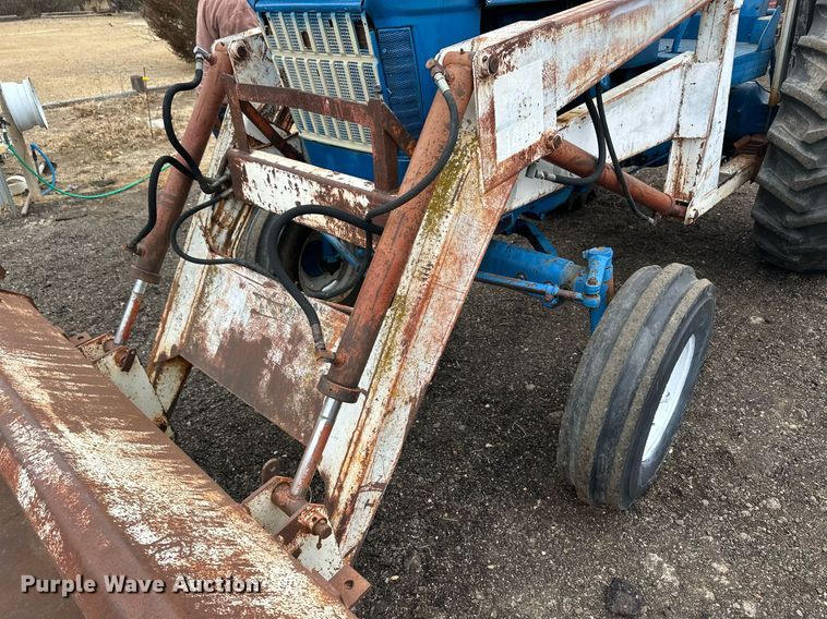 image for item ER8707 1968 Ford 5000 tractor