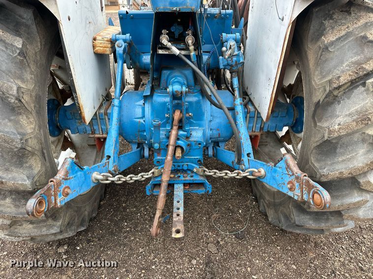 image for item ER8707 1968 Ford 5000 tractor