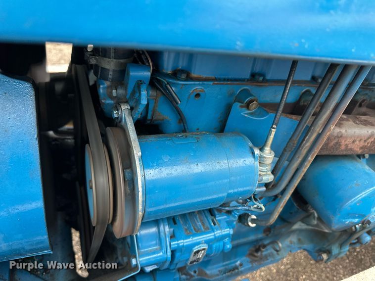 image for item ER8707 1968 Ford 5000 tractor