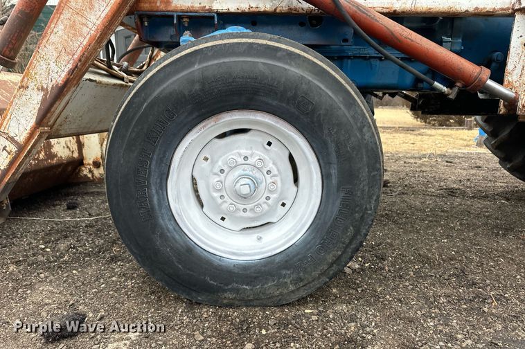 image for item ER8707 1968 Ford 5000 tractor