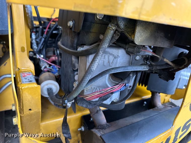 image for item ER8708 2014 Hustler Super Z Hyperdrive ZTR lawn mower