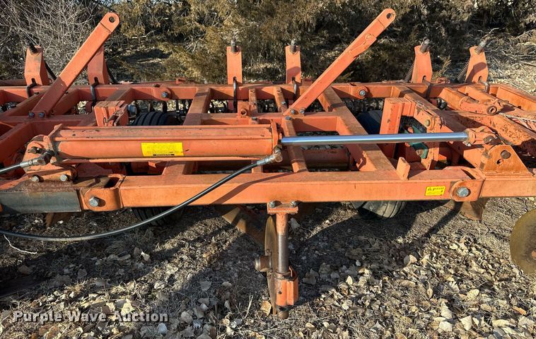 image for item ER8710 Sunflower 3671 sweep plow