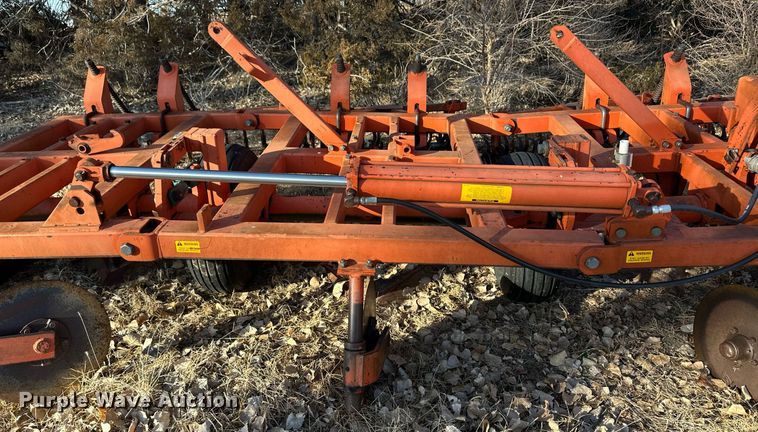 image for item ER8710 Sunflower 3671 sweep plow