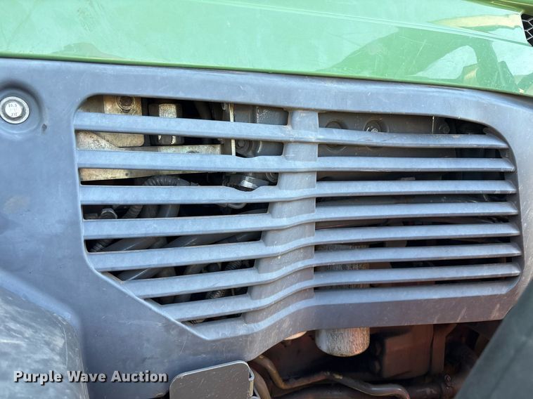 image for item EY9881 2007 Fendt 924 Vario MFWD tractor