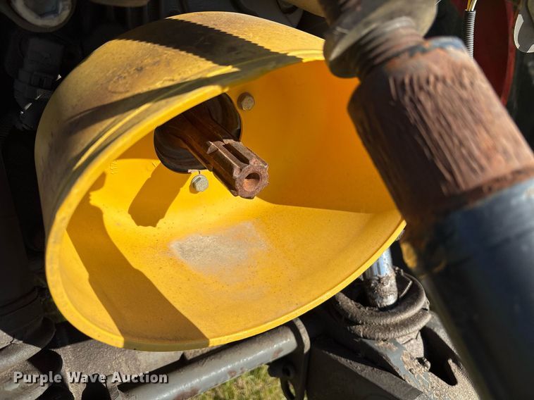 image for item EY9881 2007 Fendt 924 Vario MFWD tractor