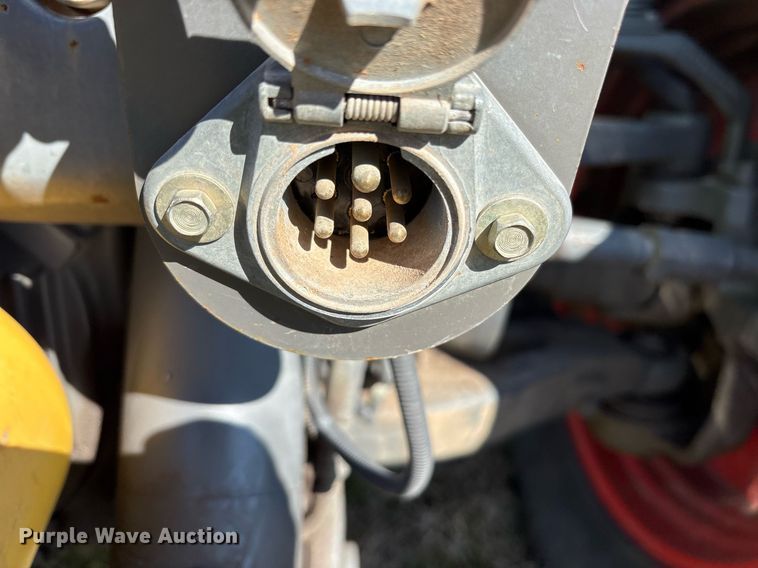 image for item EY9881 2007 Fendt 924 Vario MFWD tractor