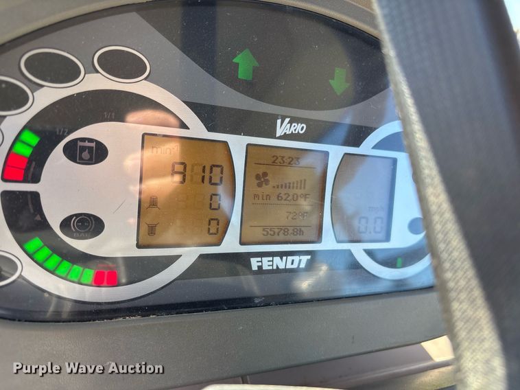 image for item EY9881 2007 Fendt 924 Vario MFWD tractor