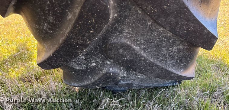 image for item EY9881 2007 Fendt 924 Vario MFWD tractor