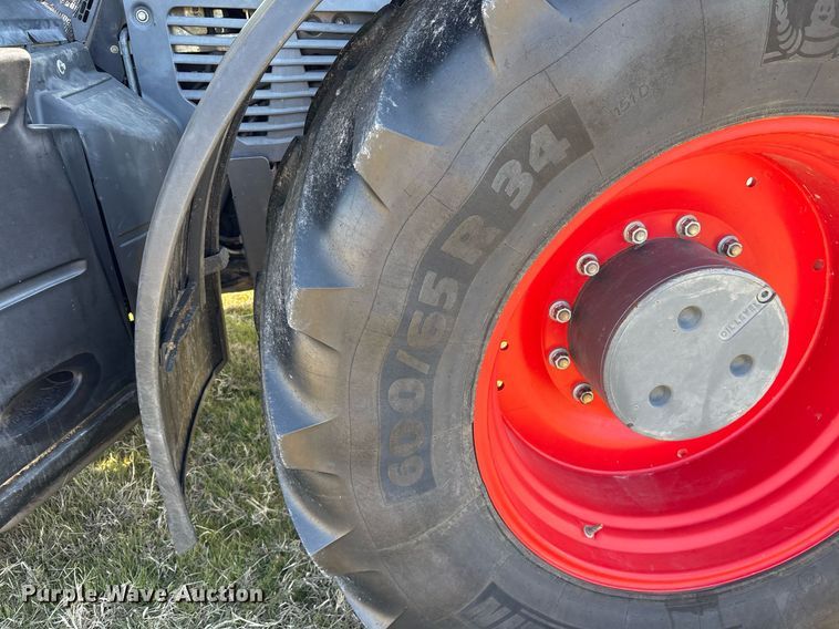 image for item EY9881 2007 Fendt 924 Vario MFWD tractor