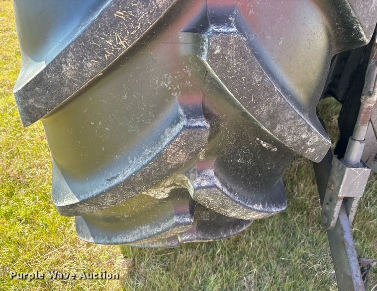 image for item EY9881 2007 Fendt 924 Vario MFWD tractor