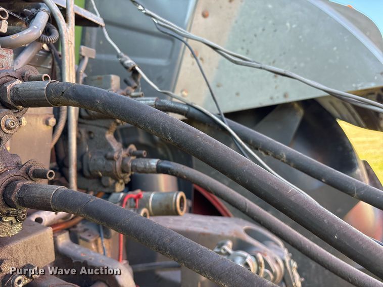 image for item EY9882 Meyer 9524 manure spreader