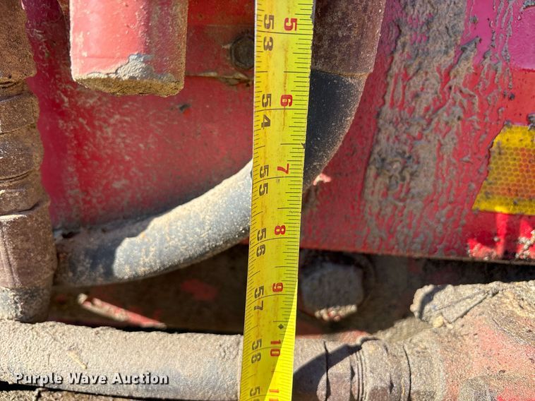 image for item EY9882 Meyer 9524 manure spreader