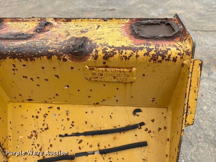 image for item EY9892 John Deere 210LE landscape tractor