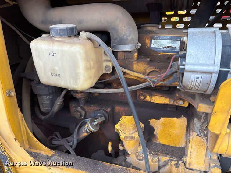 image for item EY9892 John Deere 210LE landscape tractor