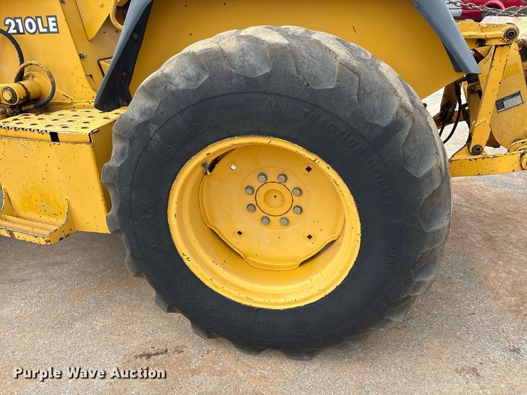 image for item EY9892 John Deere 210LE landscape tractor