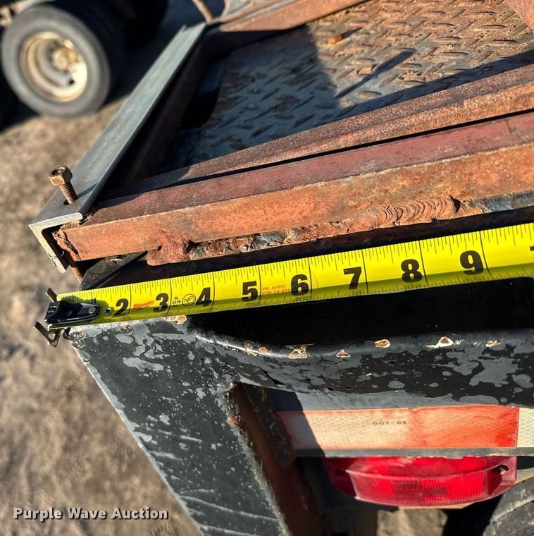 image for item NN9511 Flatbed trailer