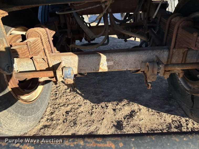 image for item NN9512 Flatbed trailer