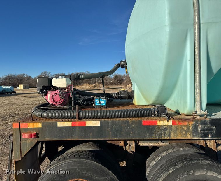 image for item NN9512 Flatbed trailer