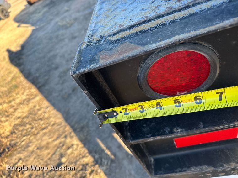 image for item NN9512 Flatbed trailer