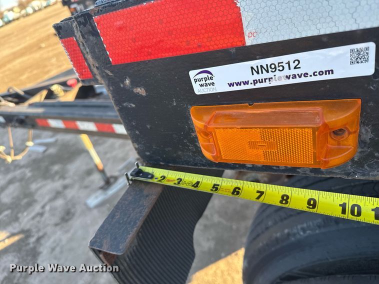 image for item NN9512 Flatbed trailer