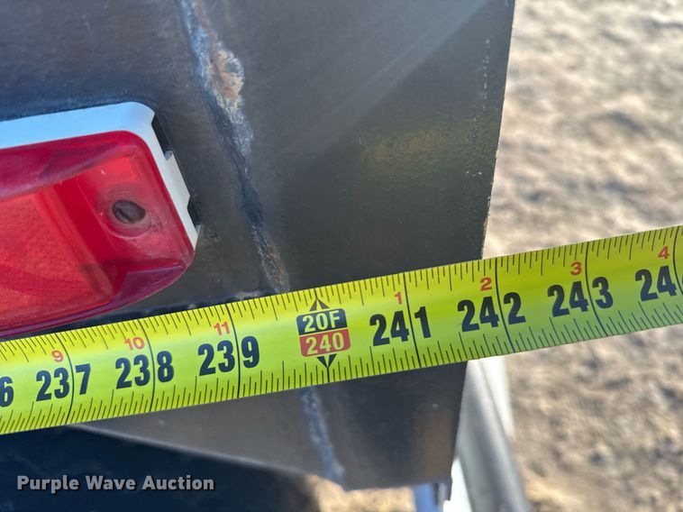 image for item NN9512 Flatbed trailer