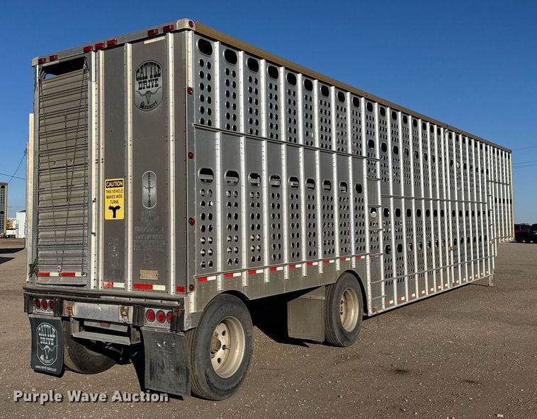 image for item NN9542 2017 Merritt livestock trailer
