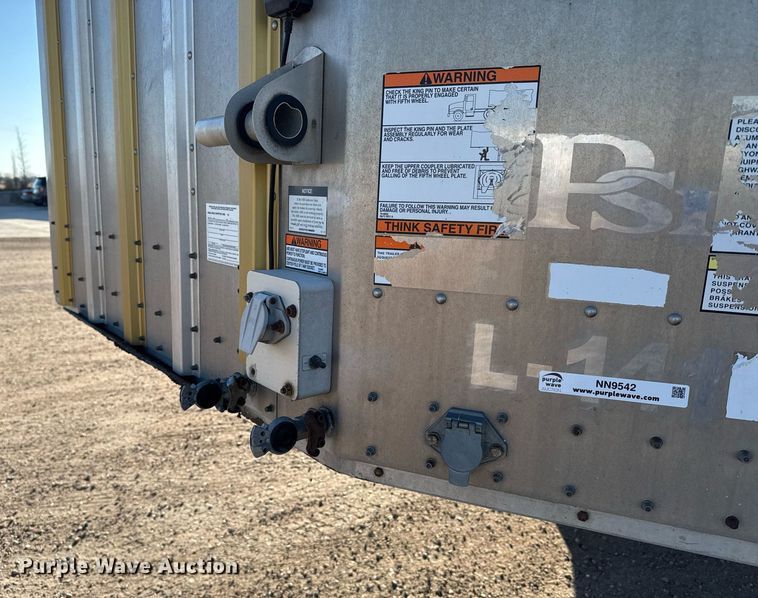 image for item NN9542 2017 Merritt livestock trailer