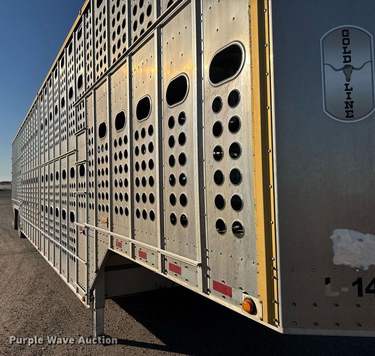 image for item NN9542 2017 Merritt livestock trailer