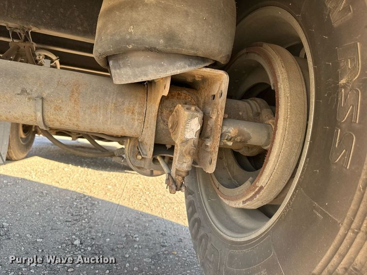 image for item NN9542 2017 Merritt livestock trailer