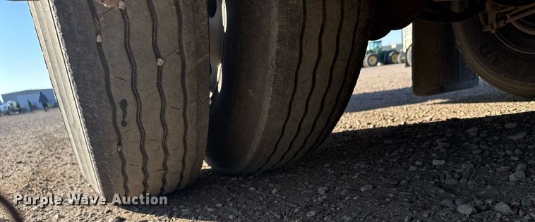 image for item NN9542 2017 Merritt livestock trailer