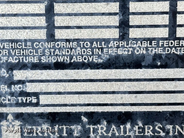 image for item NN9542 2017 Merritt livestock trailer