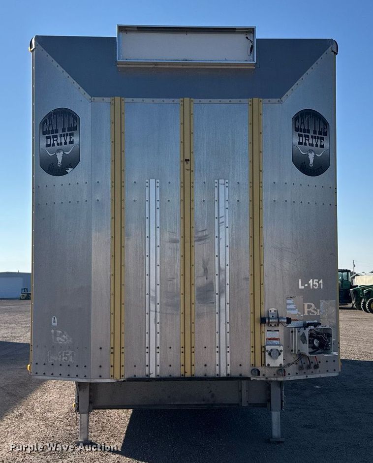 image for item NN9544 2017 Merritt livestock trailer