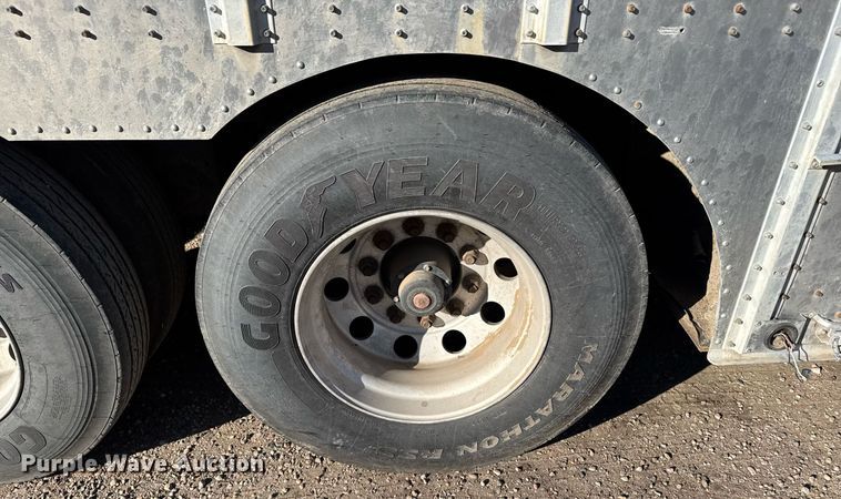 image for item NN9544 2017 Merritt livestock trailer