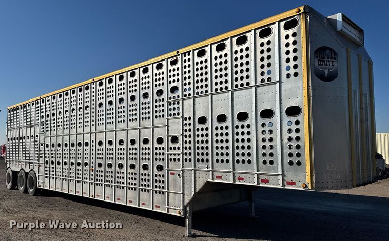 image for item NN9545 2017 Merritt livestock trailer