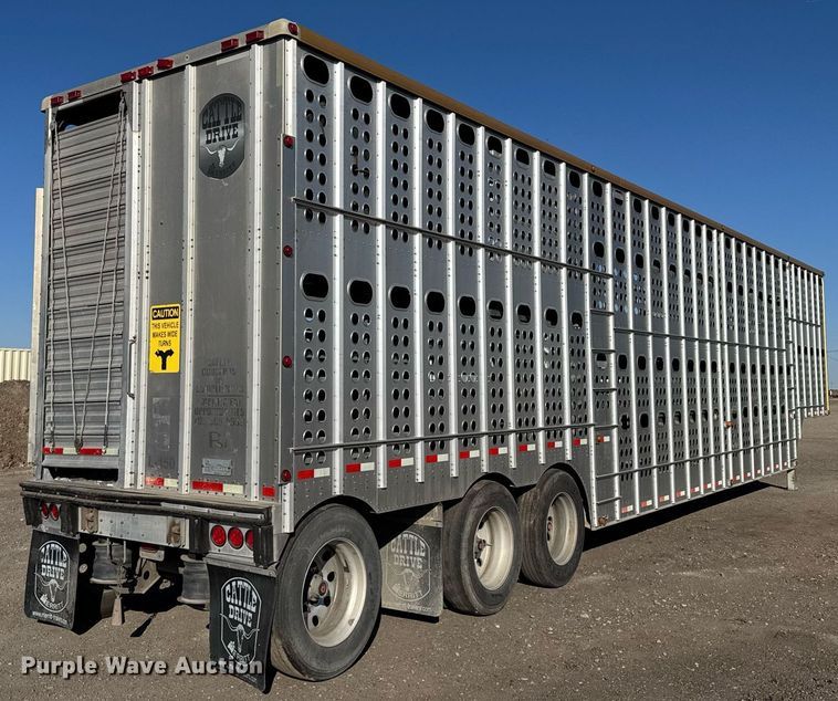 image for item NN9545 2017 Merritt livestock trailer