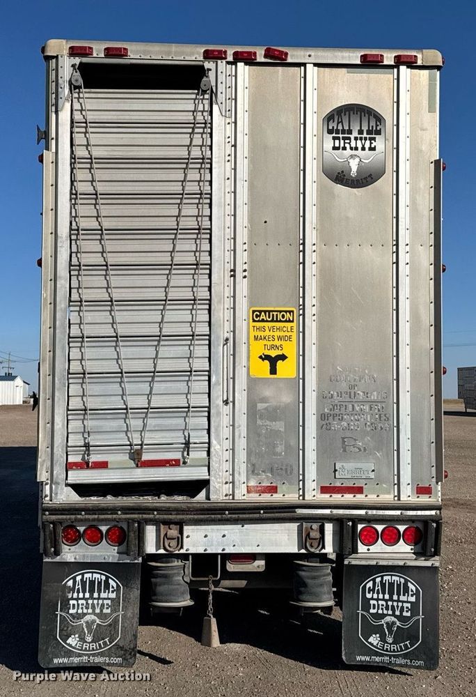 image for item NN9545 2017 Merritt livestock trailer