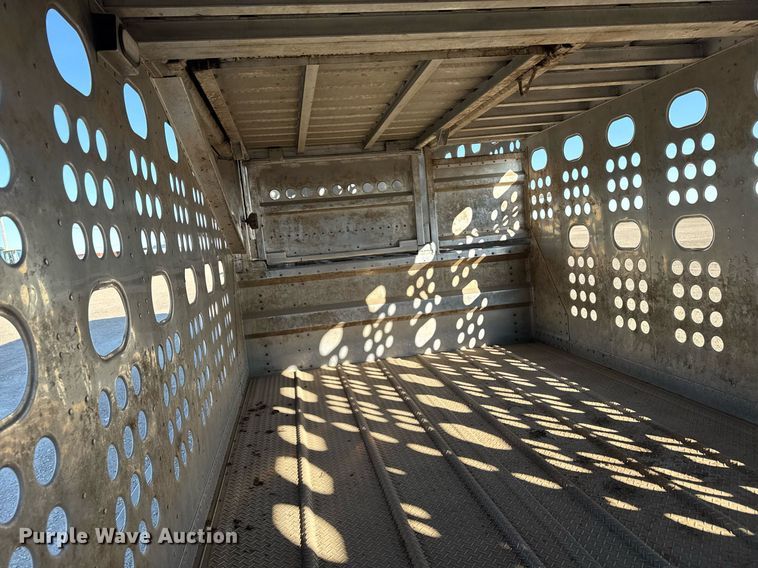 image for item NN9545 2017 Merritt livestock trailer