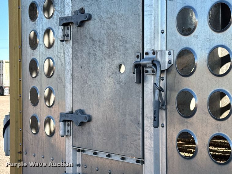 image for item NN9545 2017 Merritt livestock trailer