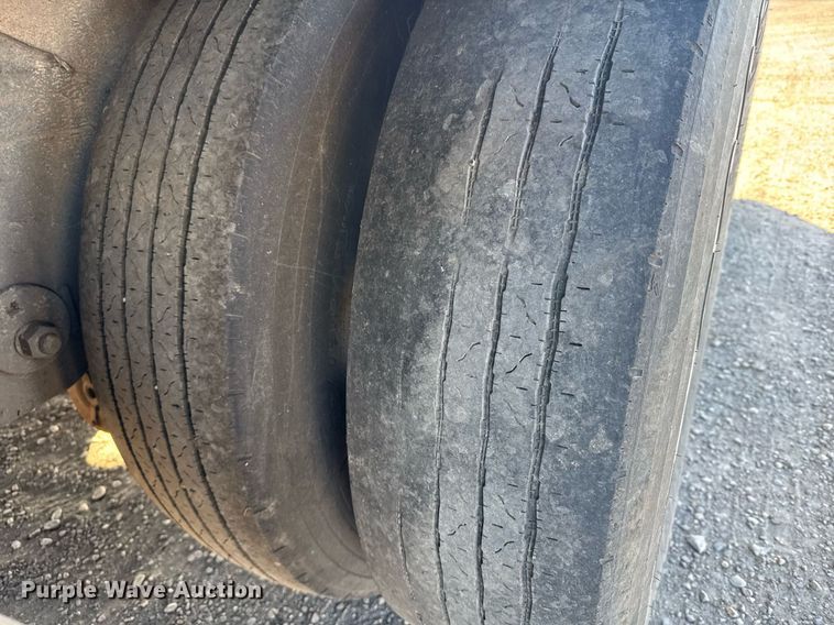 image for item NN9545 2017 Merritt livestock trailer