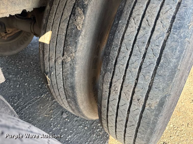 image for item NN9545 2017 Merritt livestock trailer