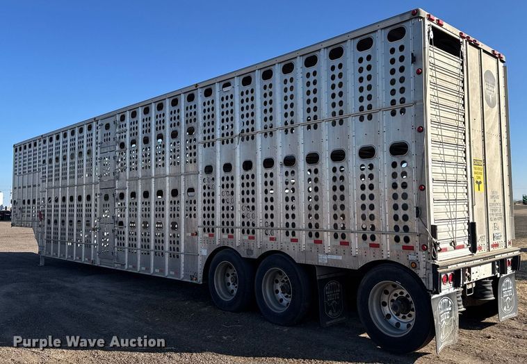 image for item NN9546 2019 Merritt livestock trailer